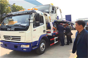 黄州汽车道路救援拖车价格